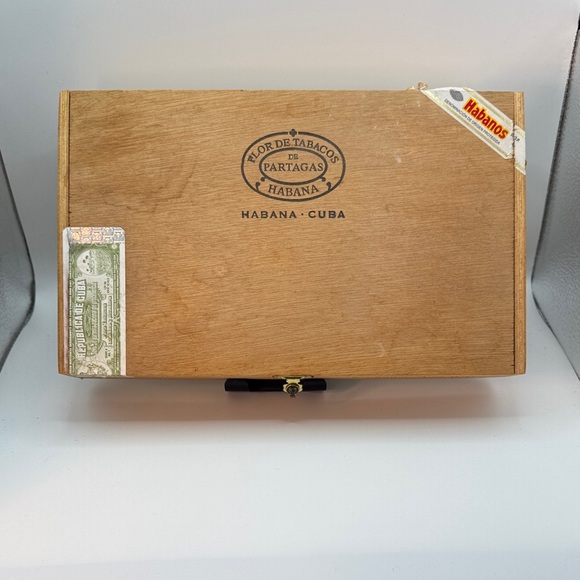 Cuban cigar box form Havana - Picture 1 of 10